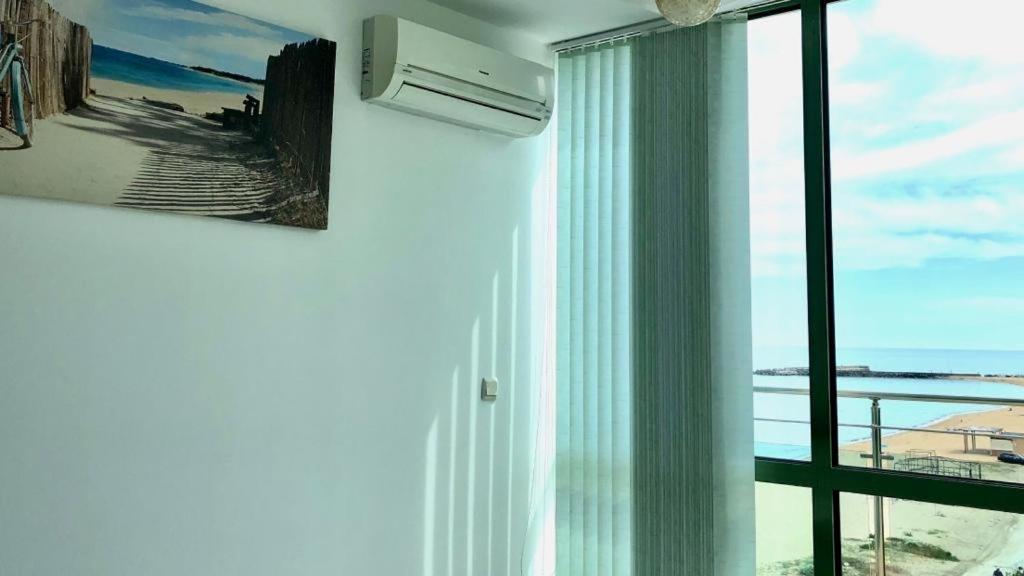 Beach Apartment No 17 St Constantin et Helena Extérieur photo